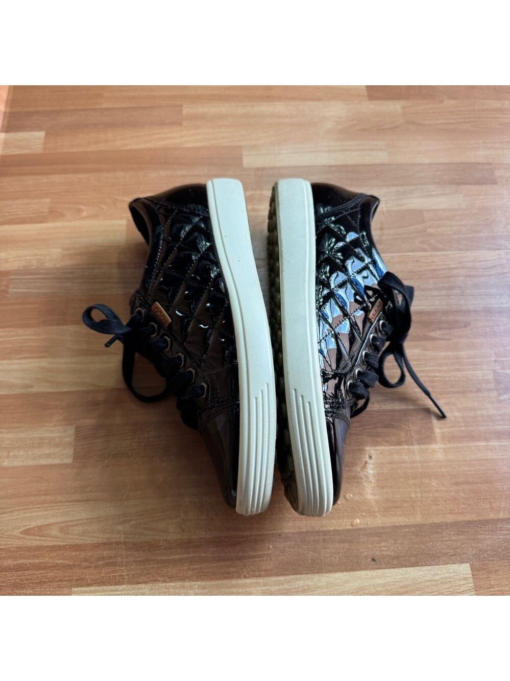 Ecco patent leather sneakers, size 37 black quilted shiny - Picture 5 of 9